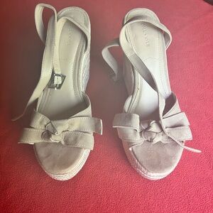 NWOB Kendall + Kylie wedges size 9
